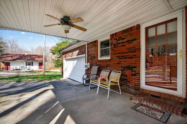 417 Margaret Cir, Mcminnville, TN 37110