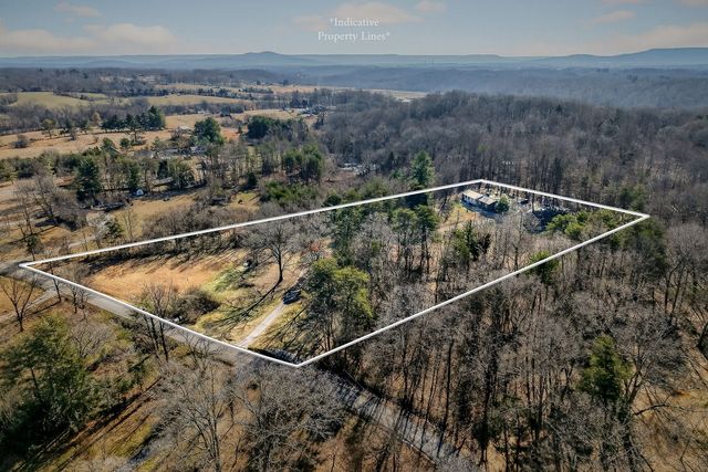 417 Margaret Cir, Mcminnville, TN 37110