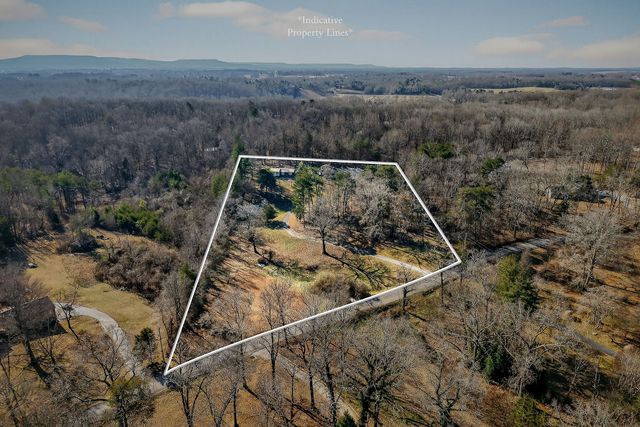 417 Margaret Cir, Mcminnville, TN 37110