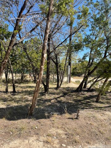 342 Park, Bandera, TX 78003