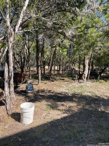 342 Park, Bandera, TX 78003