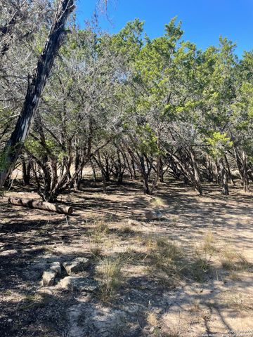 342 Park, Bandera, TX 78003