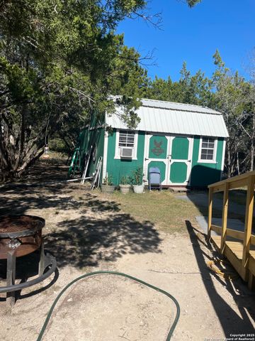 342 Park, Bandera, TX 78003