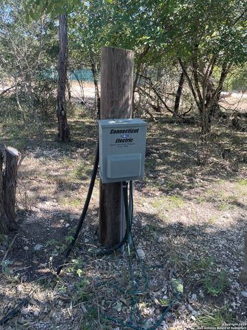 342 Park, Bandera, TX 78003