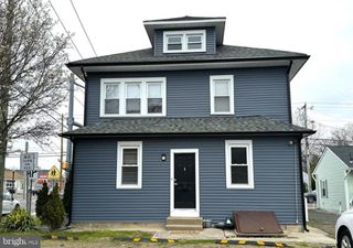 5 S MAIN ST #B, Williamstown, NJ 08094
