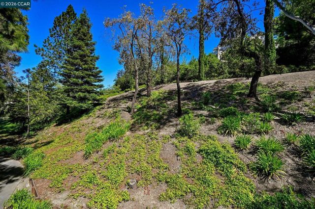 200 Norris Canyon Pl C, San Ramon, CA 94583