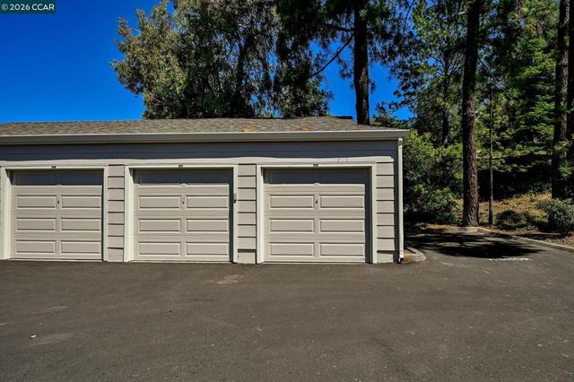 200 Norris Canyon Pl C, San Ramon, CA 94583