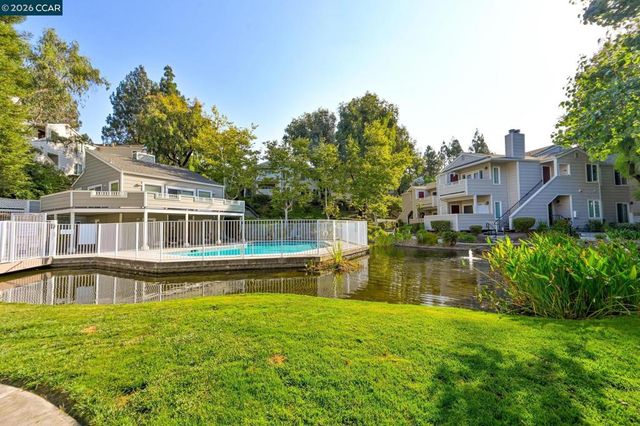 200 Norris Canyon Pl C, San Ramon, CA 94583