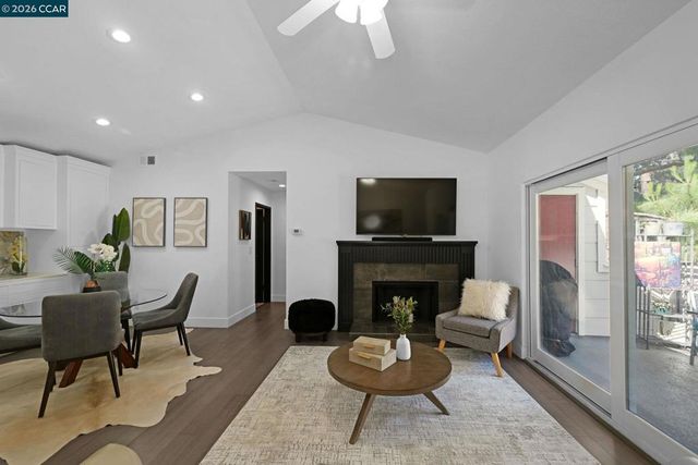 200 Norris Canyon Pl C, San Ramon, CA 94583