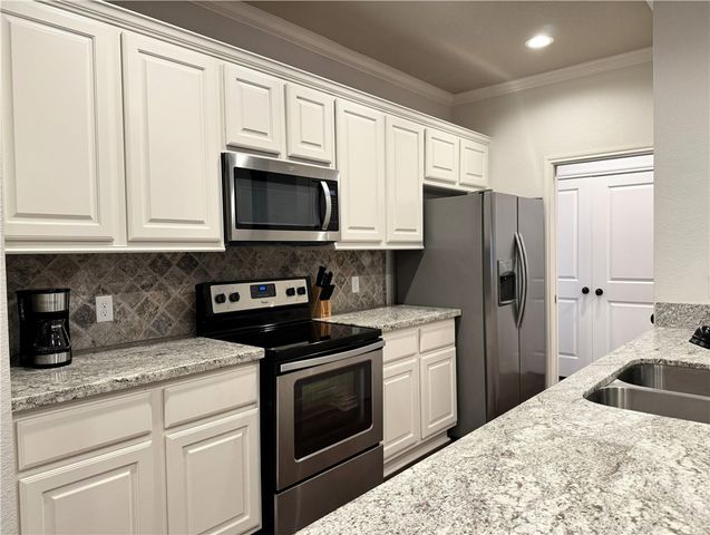 1761 Dakota Lane, College Station, TX 77845