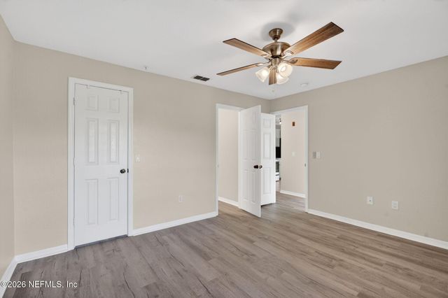 7800 POINT MEADOWS Drive 1338, Jacksonville, FL 32256