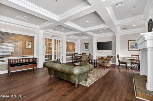 7800 POINT MEADOWS Drive 1338, Jacksonville, FL 32256