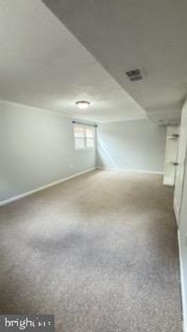 7458 COLTON LN, Manassas, VA 20109