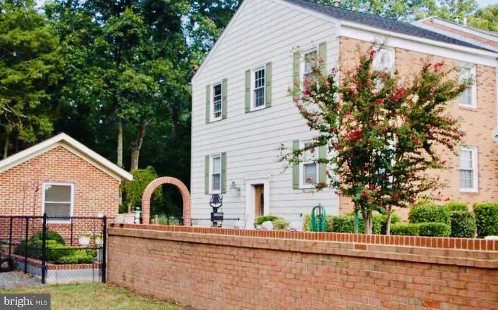 7458 COLTON LN, Manassas, VA 20109