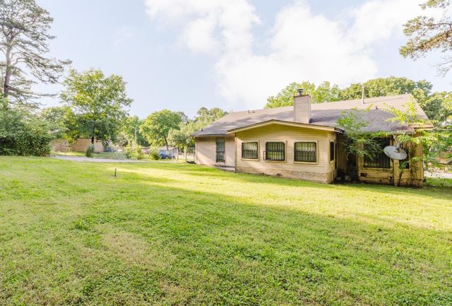 2020 Romine Road, Little Rock, AR 72205
