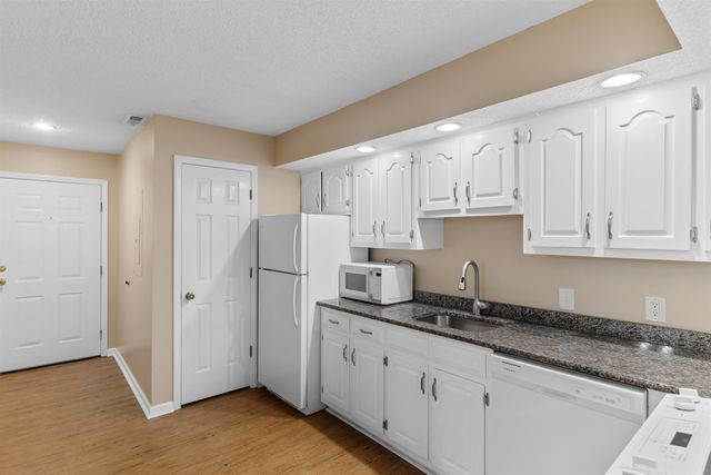 4226 Pinehurst Cir Unit J8, Little River, SC 29566