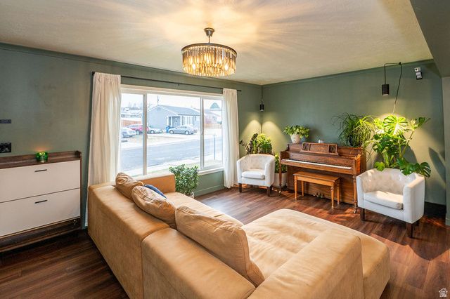 4663 S 200 E, Washington Terrace, UT 84405