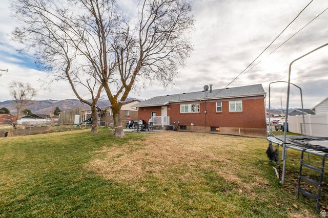4663 S 200 E, Washington Terrace, UT 84405
