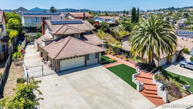 2651 Wind River, El Cajon, CA 92019