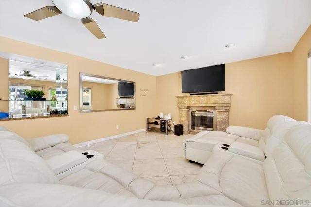 2651 Wind River, El Cajon, CA 92019