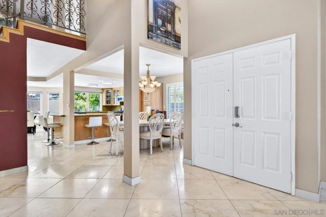2651 Wind River, El Cajon, CA 92019