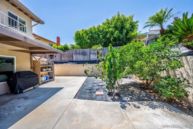 2651 Wind River, El Cajon, CA 92019