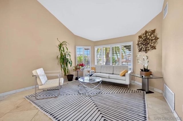 2651 Wind River, El Cajon, CA 92019