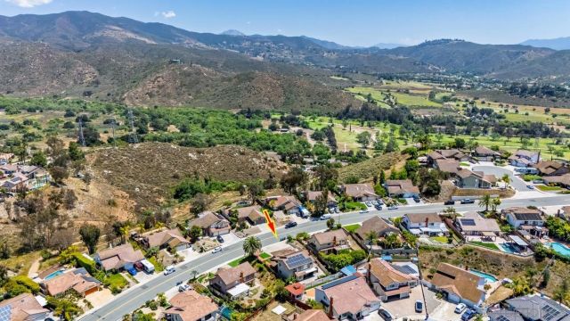 2651 Wind River, El Cajon, CA 92019