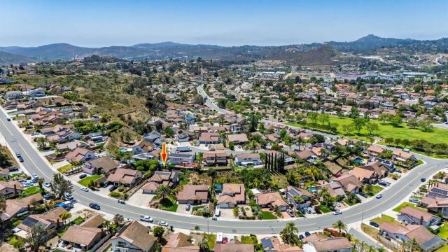 2651 Wind River, El Cajon, CA 92019