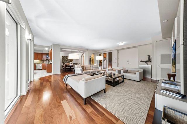 301 Hendricks Isle 10, Fort Lauderdale, FL 33301