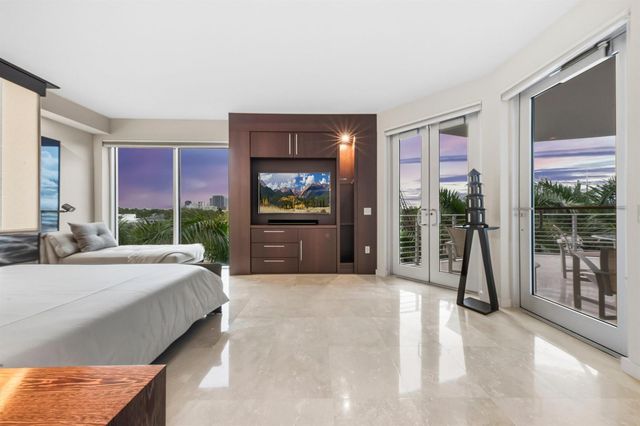 301 Hendricks Isle 10, Fort Lauderdale, FL 33301