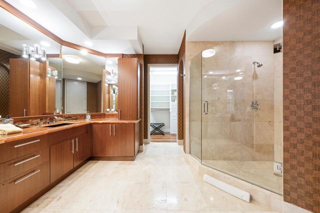 301 Hendricks Isle 10, Fort Lauderdale, FL 33301