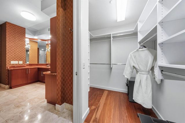 301 Hendricks Isle 10, Fort Lauderdale, FL 33301