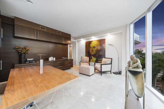 301 Hendricks Isle 10, Fort Lauderdale, FL 33301