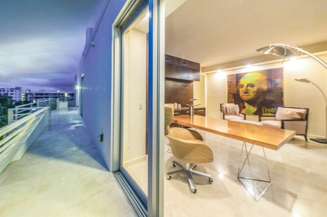 301 Hendricks Isle 10, Fort Lauderdale, FL 33301