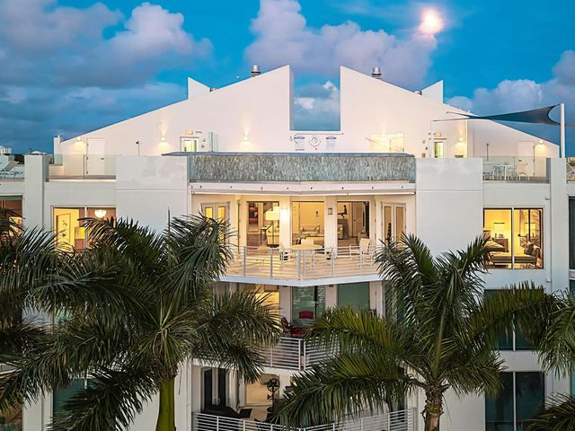 301 Hendricks Isle 10, Fort Lauderdale, FL 33301