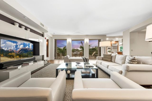 301 Hendricks Isle 10, Fort Lauderdale, FL 33301