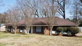 1200 Canterbury Lane, Clinton, MS 39056
