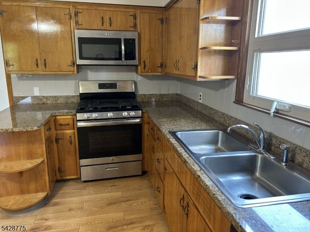 650 Main St, Little Falls Twp., NJ 07424