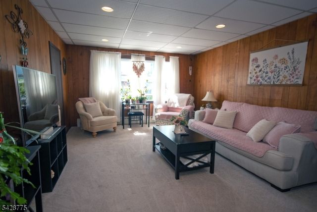 650 Main St, Little Falls Twp., NJ 07424