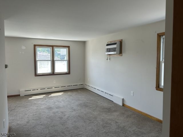 650 Main St, Little Falls Twp., NJ 07424