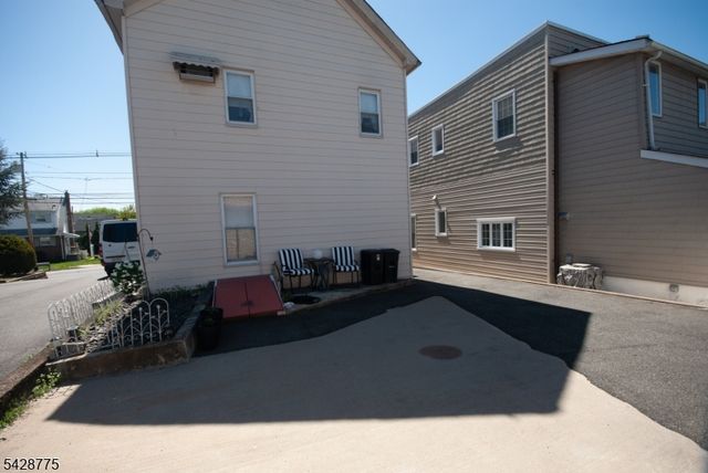 650 Main St, Little Falls Twp., NJ 07424