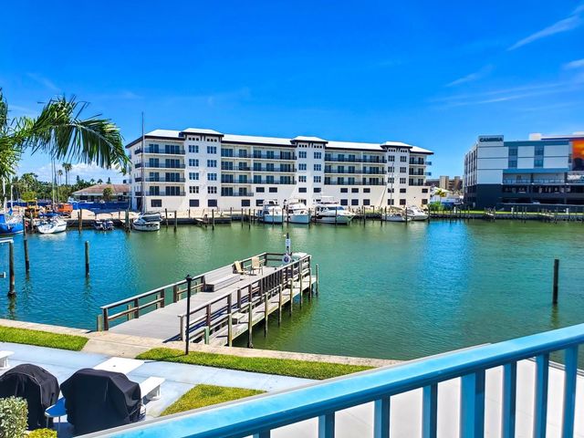 215 MEDALLION BOULEVARD G, Madeira Beach, FL 33708
