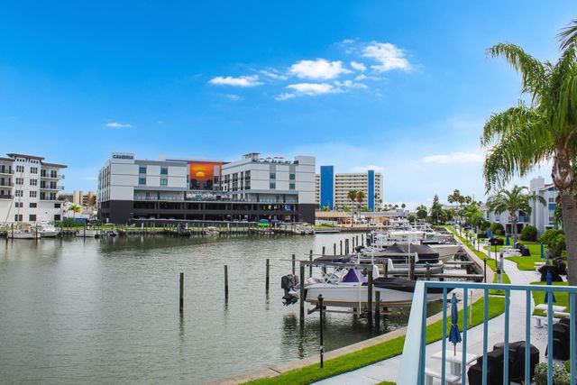 215 MEDALLION BOULEVARD G, Madeira Beach, FL 33708