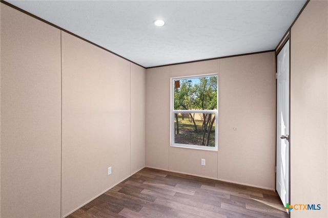 27 Briarwood Road, Morgans Point Resort, TX 76513