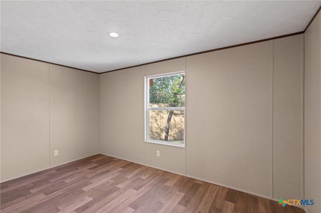 27 Briarwood Road, Morgans Point Resort, TX 76513