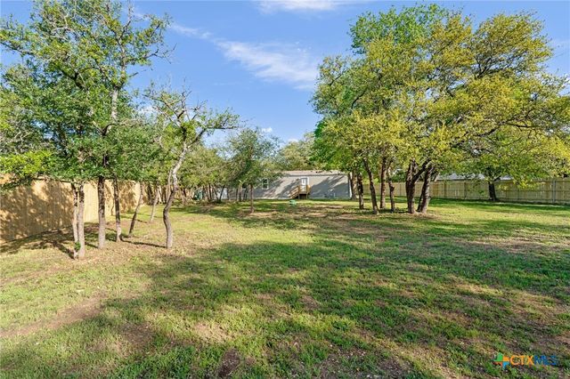 27 Briarwood Road, Morgans Point Resort, TX 76513
