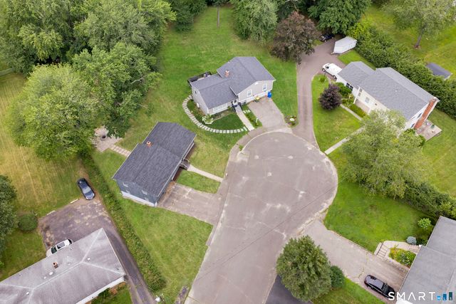 37 Skyview Lane, Waterbury, CT 06708