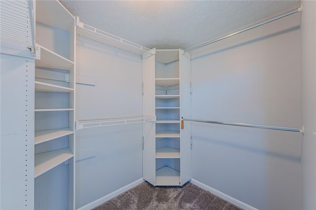 6426 Silver Pheasant Court, Huber Heights, OH 45424