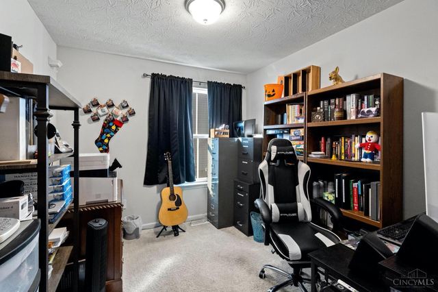 9625 Forest Hill Drive, Harrison, OH 45030